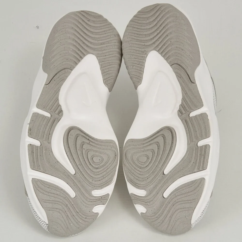 Nike‎ Legend Essential 3 NN Women's 11 Running Shoes DM1119 008 - Picture 8 of 9